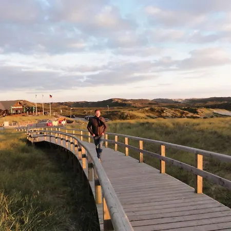 3 With South-facing Terrace And Chair, Gaadt 17 C Tatil Evi *